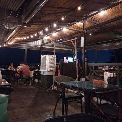 Georges @ The Cove - Pasir Ris Park