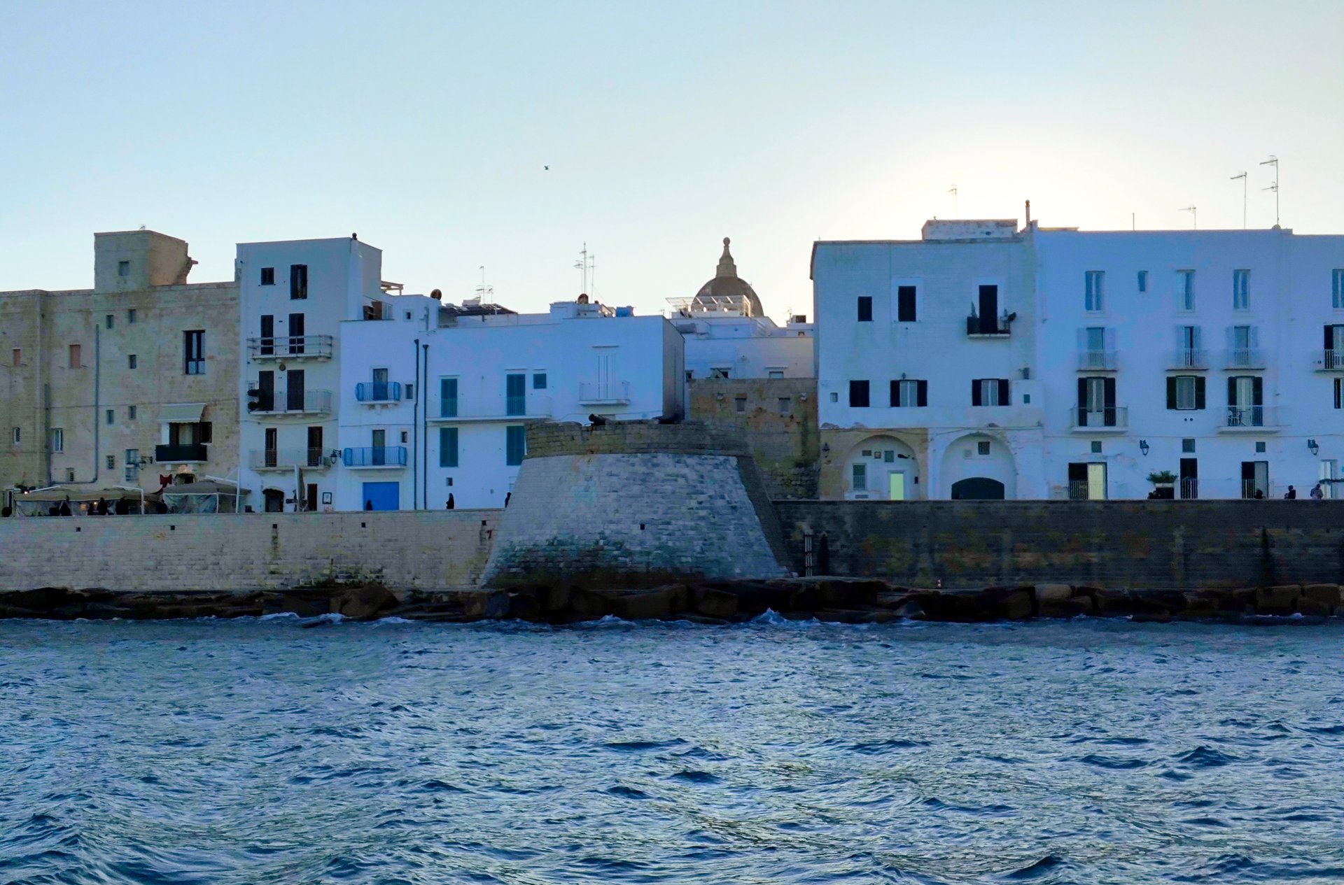 Boat tour along the coastlines of Monopoli