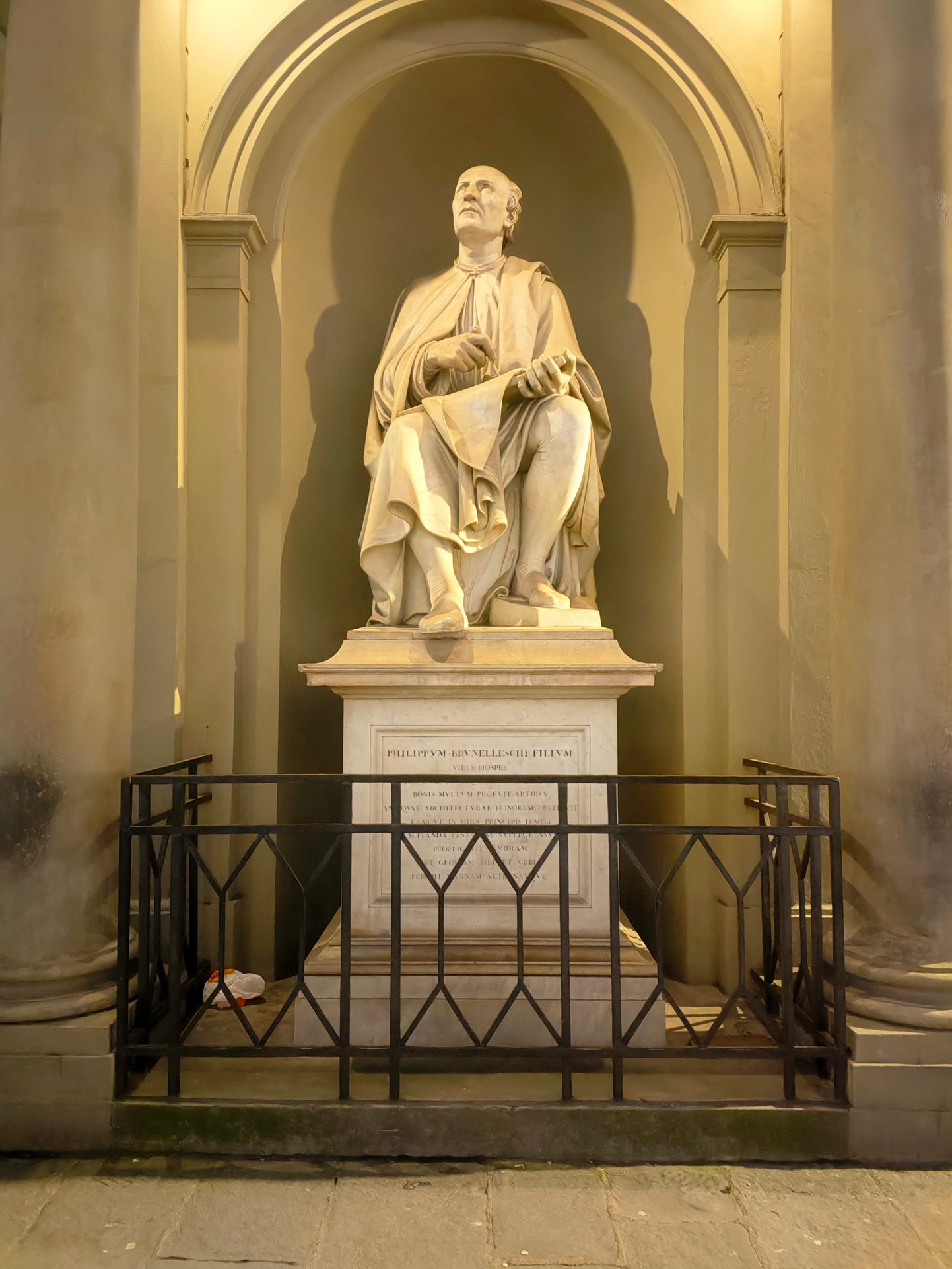 Brunelleschi looking up at his own dome