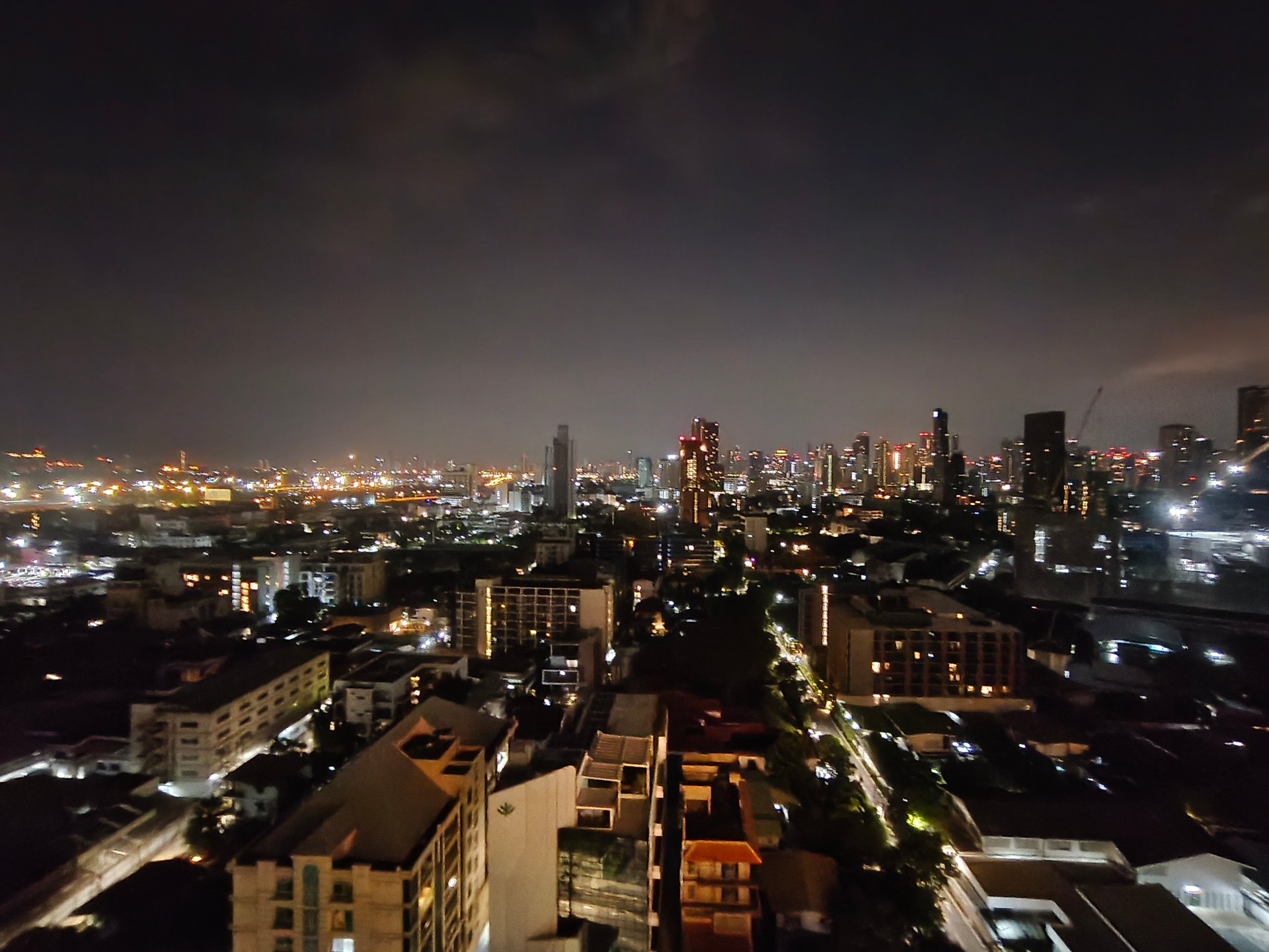 Wyndham Garden Bangkok Sukhumvit 42 โรงแรมวินแดม การ์เด้น แบงคอก สุขุมวิท 42