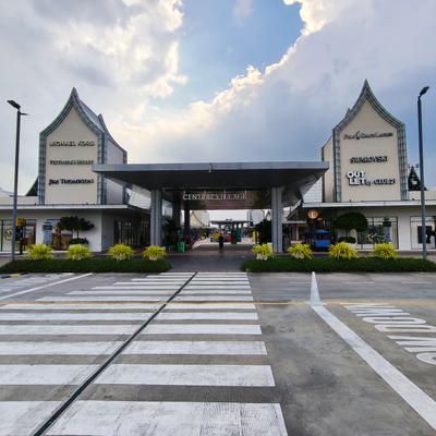 Central Village Bangkok Luxury Outlet