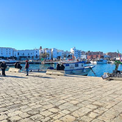Porto Antico: Monopoli's Enduring Maritime Heart