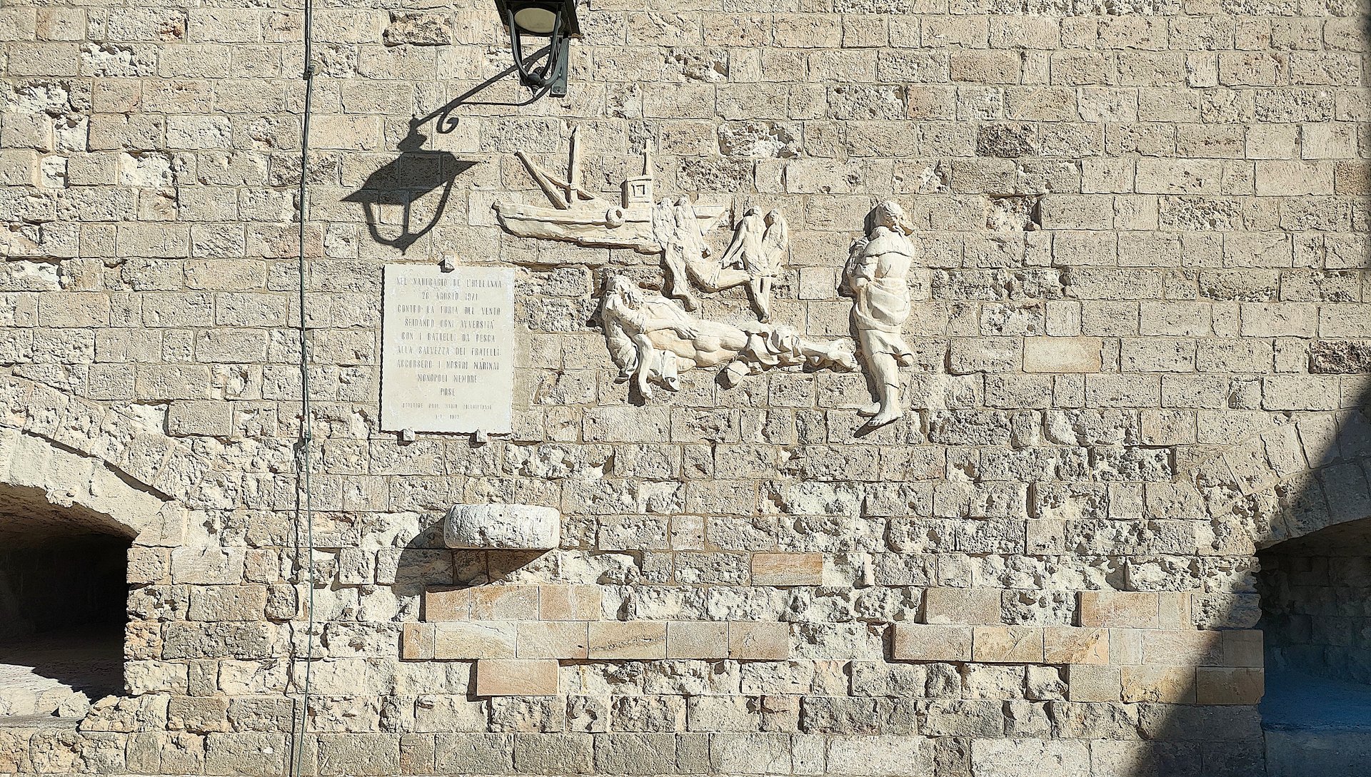 Porto Antico: Monopoli's Enduring Maritime Heart